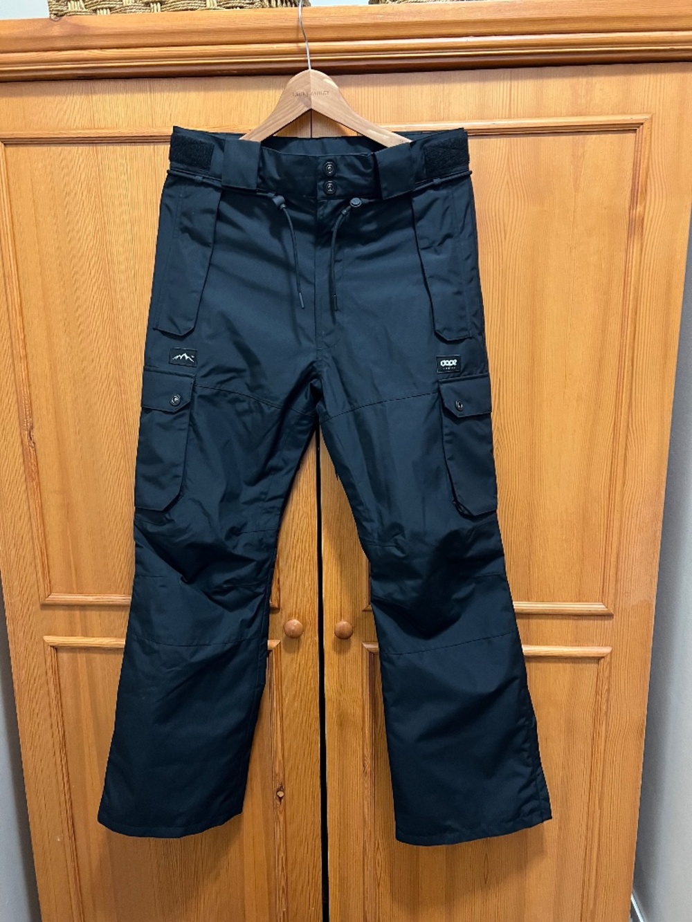 Dope Snow Black Cargo Ski Snowboard Pants XS